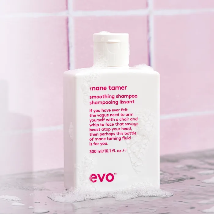 1019-mane-tamer-smoothing-shampoo-300ml-1.webp