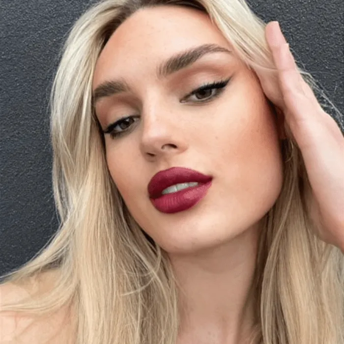 1227-whipped-matte-lipstick-miss-kitty-black-plum-4g-1.webp