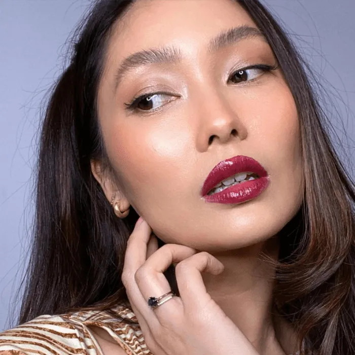 1227-whipped-matte-lipstick-miss-kitty-black-plum-4g-1.webp