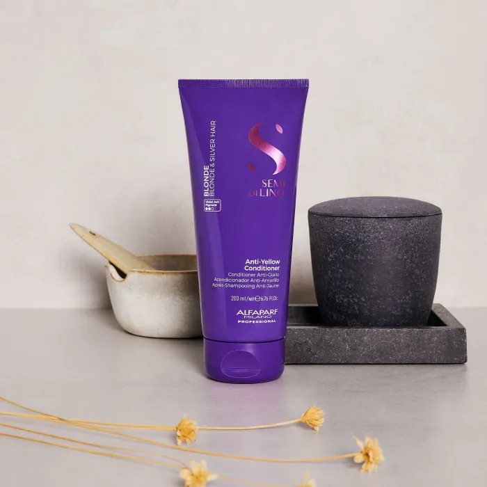 2812-semi-di-lino-blonde-anti-yellow-conditioner-200ml-1.webp