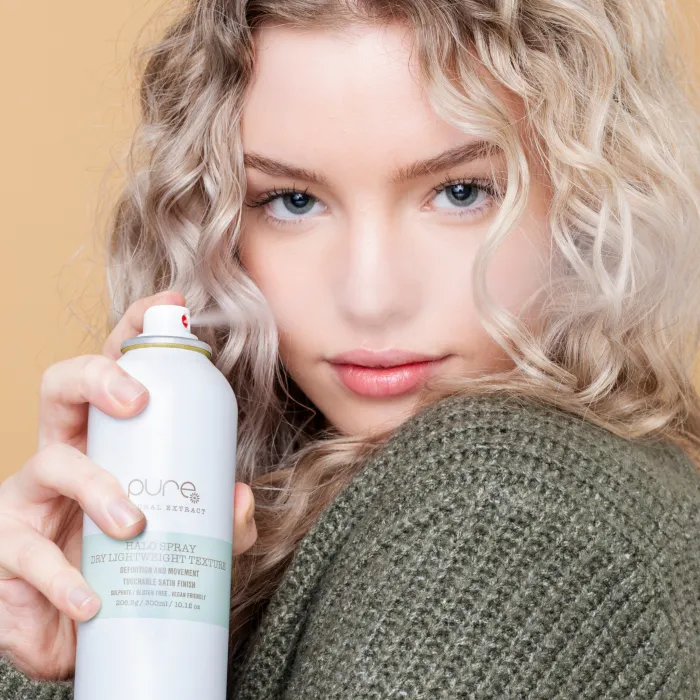 2902-halo-spray-dry-lightweight-texture-300ml-1.webp