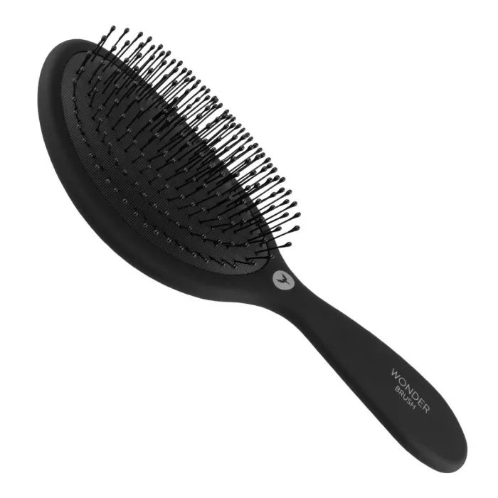 Wonder Brush in Black