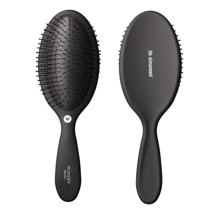 Wonder Brush in Black