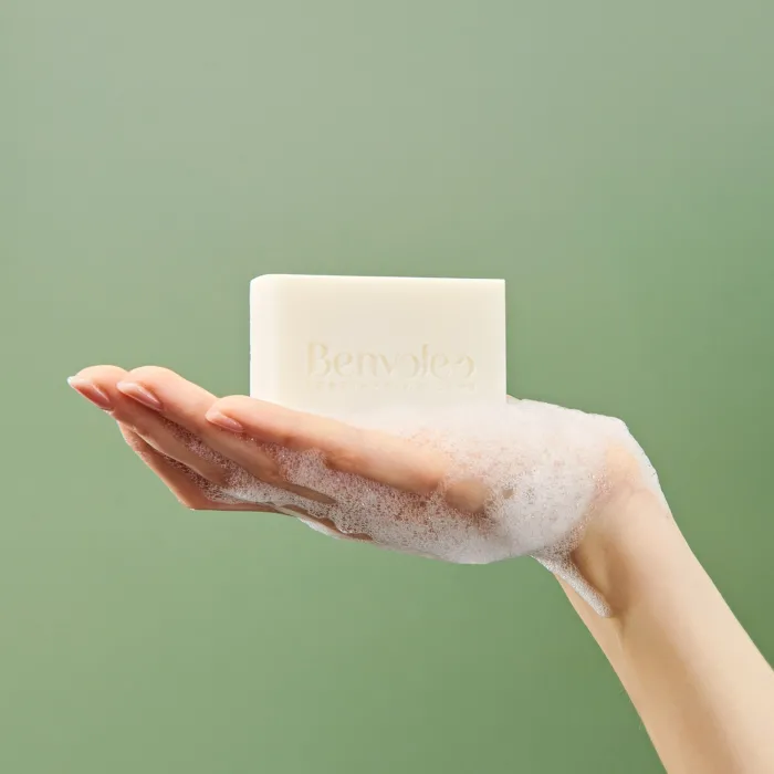 3645-benvoleo-daily-conscious-shower-shampoo-bar-80g-1.webp