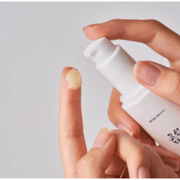 4177-ginseng-moist-sun-serum-50ml-1.webp