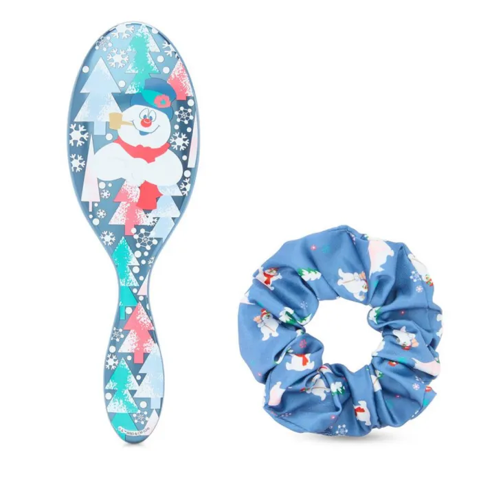 Holiday Joyeux Original Detangler and Scrunchie Set - Frosty 1 4363-holiday-joyeux-original-detangler-and-scrunchie-set-frosty-1.webp