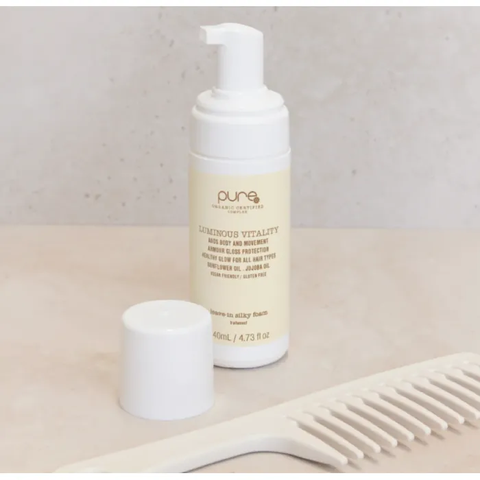 4628-luminous-vitality-foam-140ml-1.webp