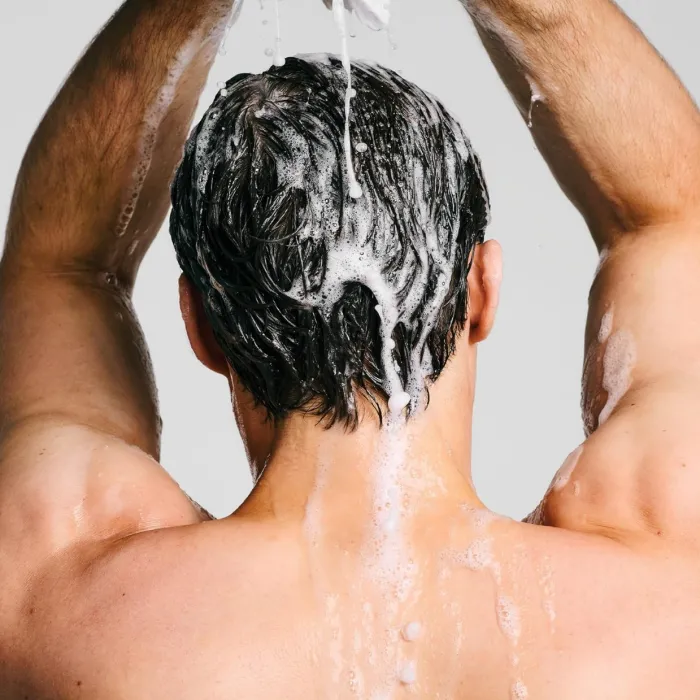 5134-clear-essential-shampoo-300ml-1.webp