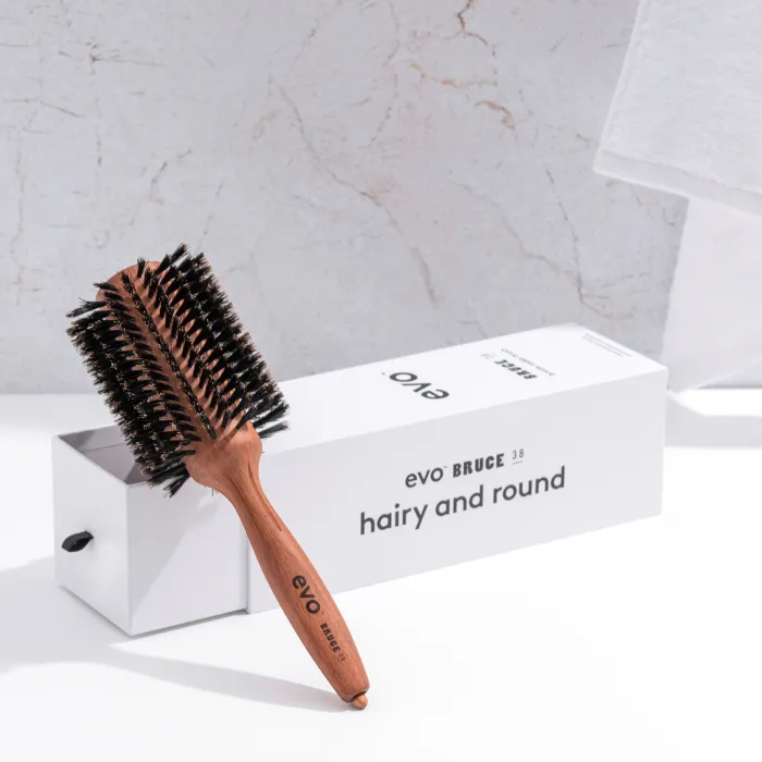 662-bruce-38-natural-bristle-radial-brush-38mm-1.webp